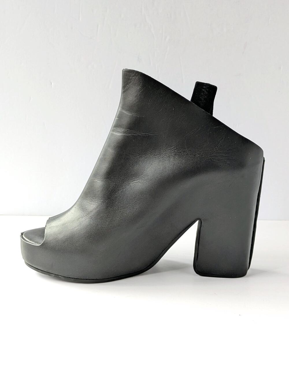 Balenciaga Platform Mule 38 Black Leather Open Toe Elastic Heel Strap 7.5 8
